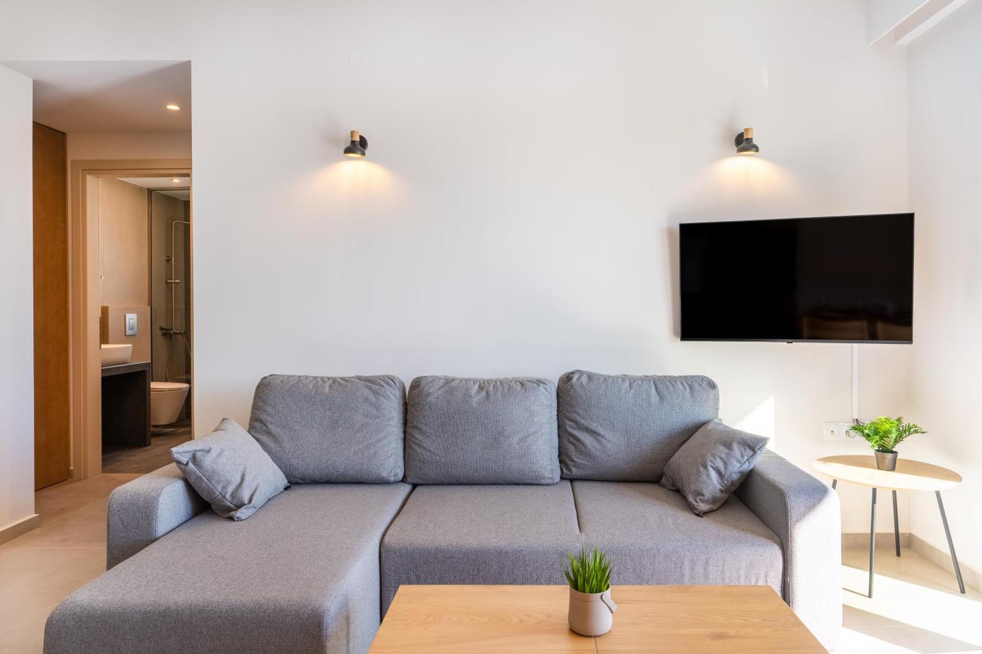 Dreta Suites Ханя Екстериор снимка